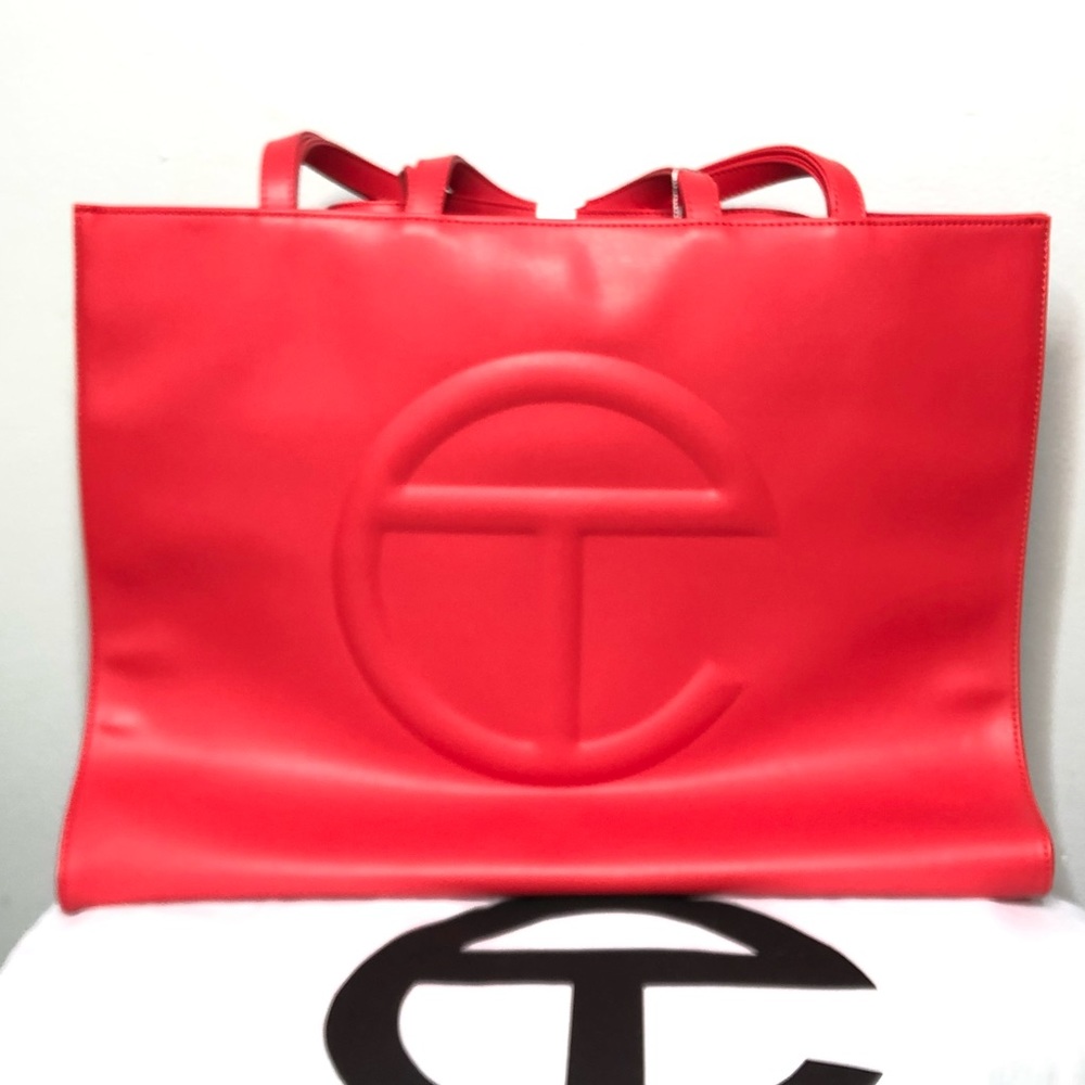 TELFAR LARGE SHOPPER BRAND NEW AUTHENTIC RED